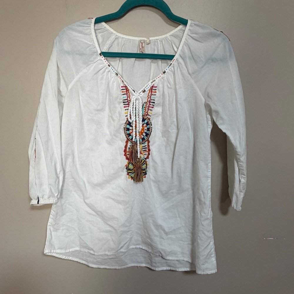 Red Camel White Embroidered Boho Peasant Blouse Tassel Tie Size Small